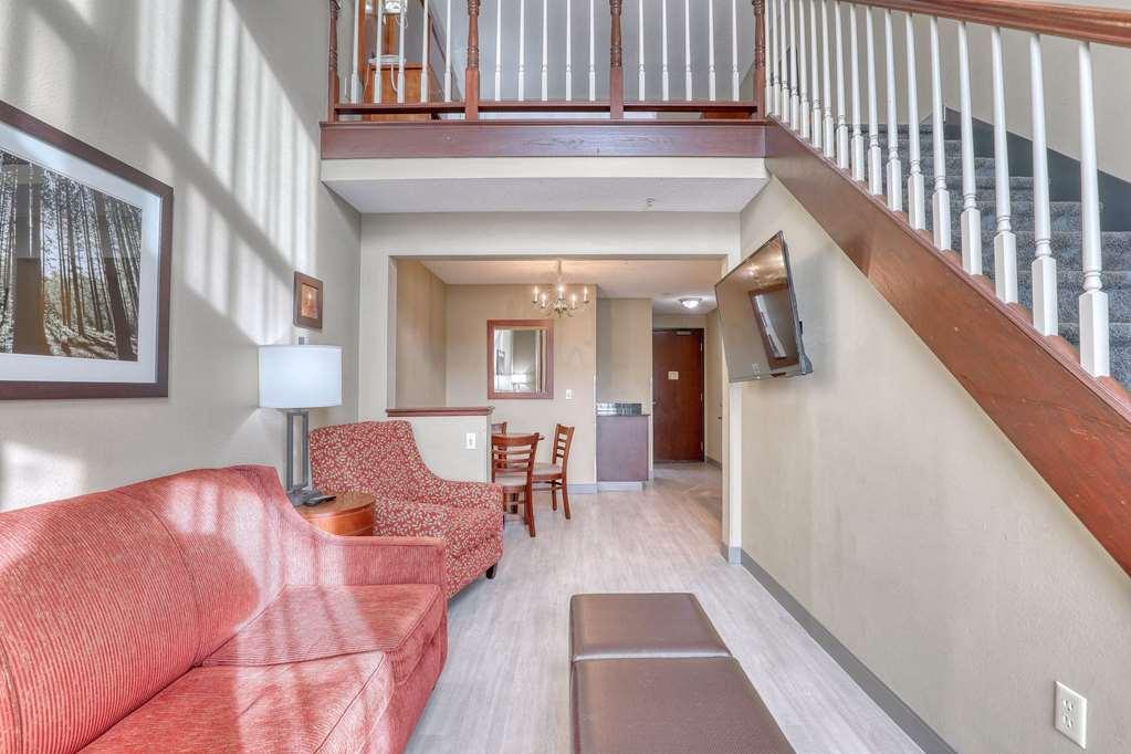 Comfort Suites Madison West - Middleton Room photo